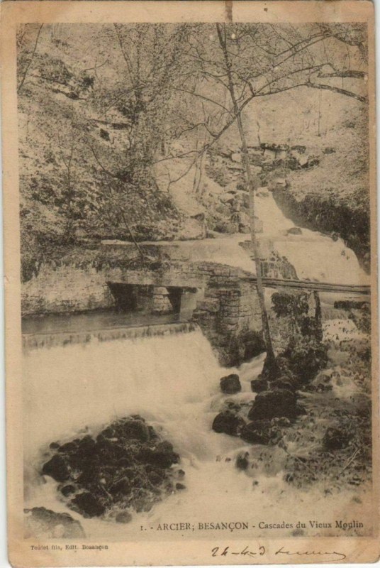 Carte postale ancienne Besancon Cascades du Vieux Moulin France à Besançon