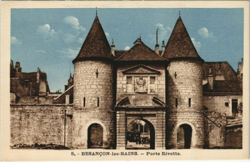 Carte postale ancienne Besancon Porte Rivotte France à Besançon