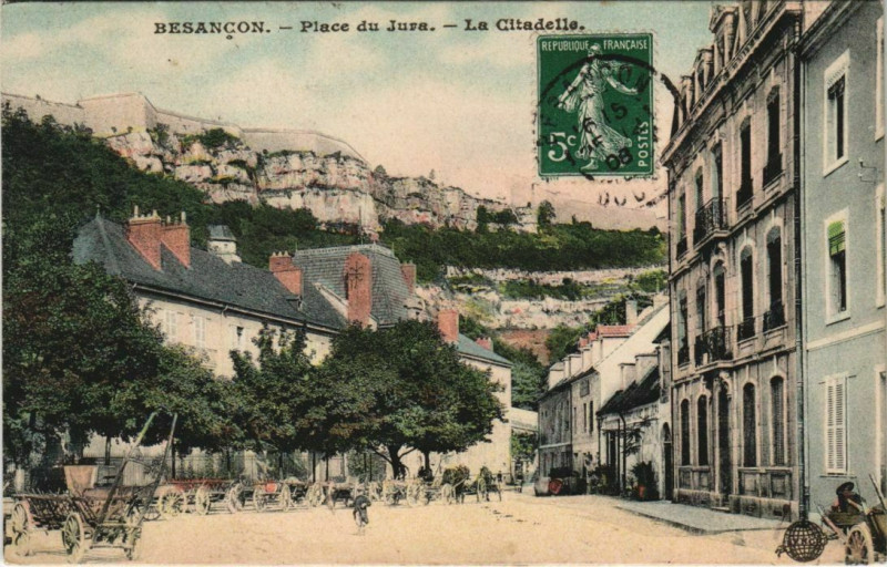 Carte postale ancienne Besancon Place du Jura ,La Citadelle France à Besançon
