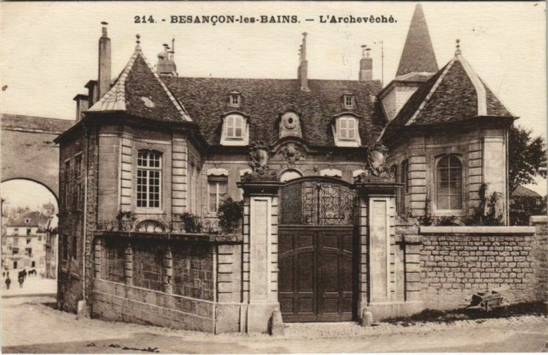 Carte postale ancienne Besancon Archeveche France à Besançon