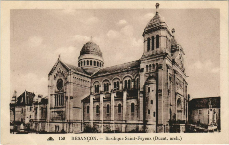Carte postale ancienne Besancon Basilique Saint-Feyeux France à Besançon