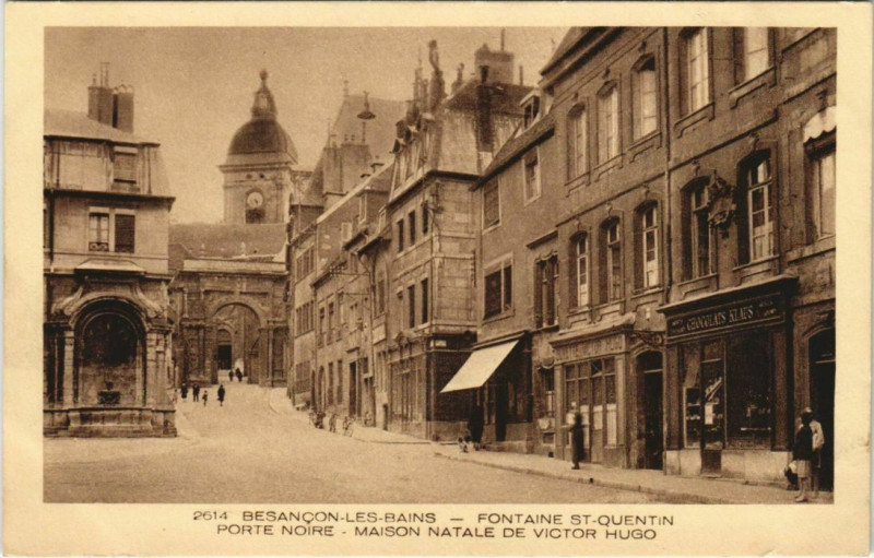Carte postale ancienne Besancon Fontaine Saint-Quentin ,Porte Noire France à Besançon