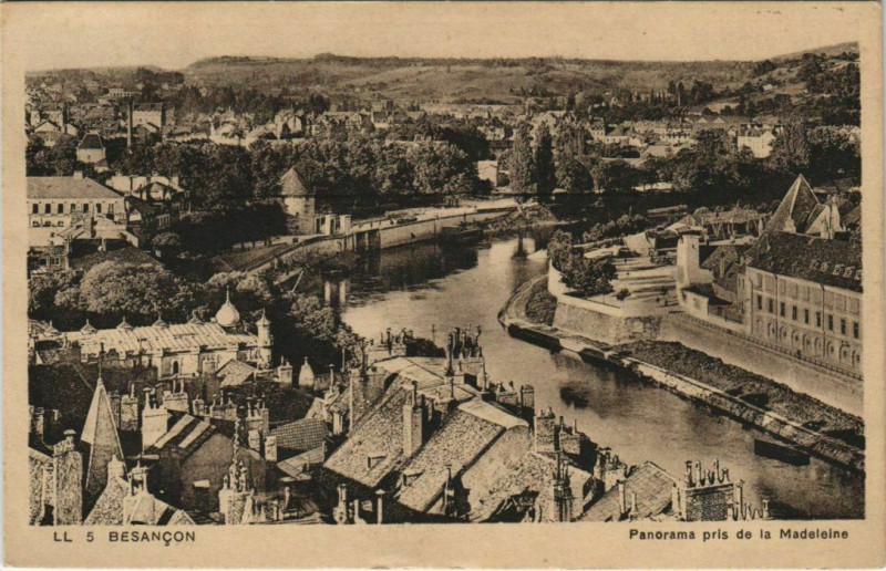 Carte postale ancienne Besancon panorama France à Besançon