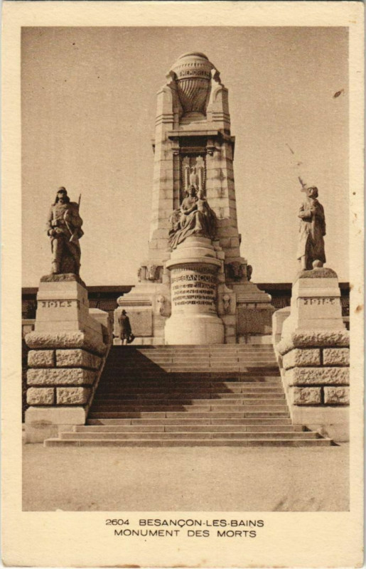 Carte postale ancienne Besancon Monument aux Morts France à Besançon