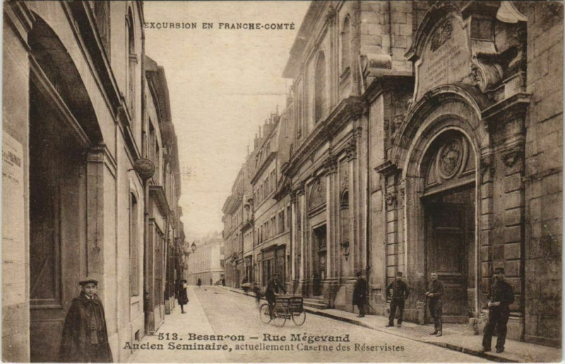 Carte postale ancienne Besancon Rue Megevand France à Besançon
