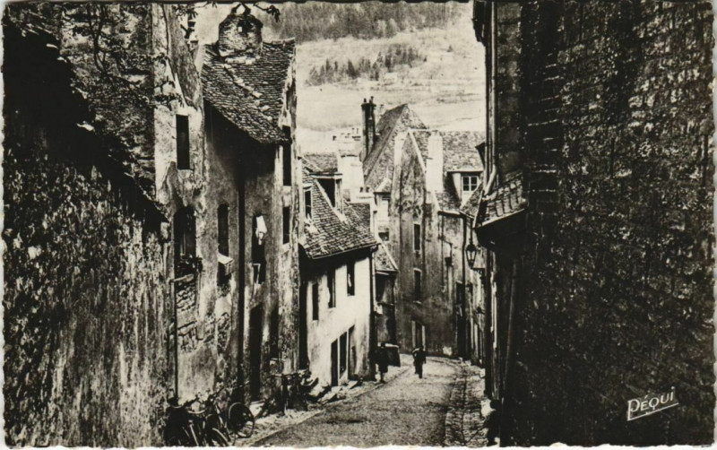 Carte postale ancienne Besancon-les-Bains - Rue du Cahmbrier à Besançon