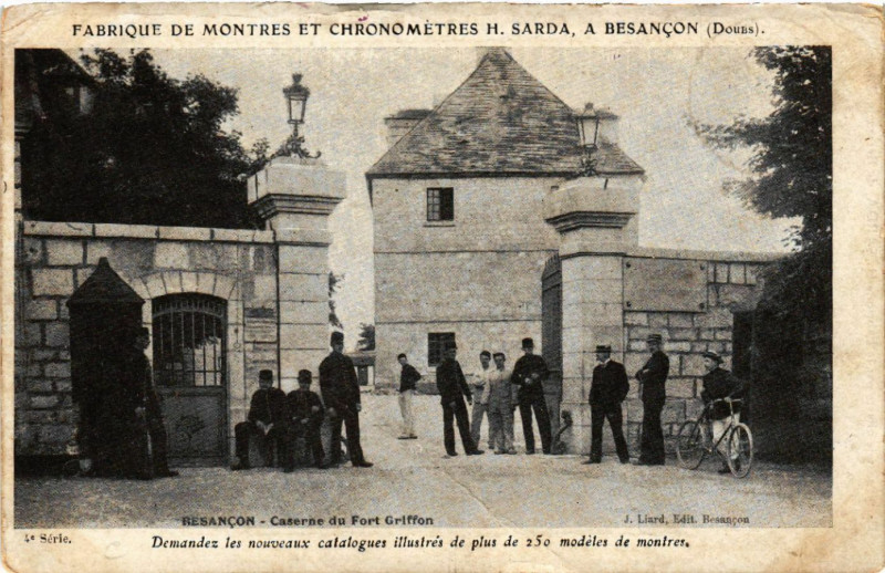 Carte postale ancienne Besancon - Caserne du Fort Griffon à Besançon