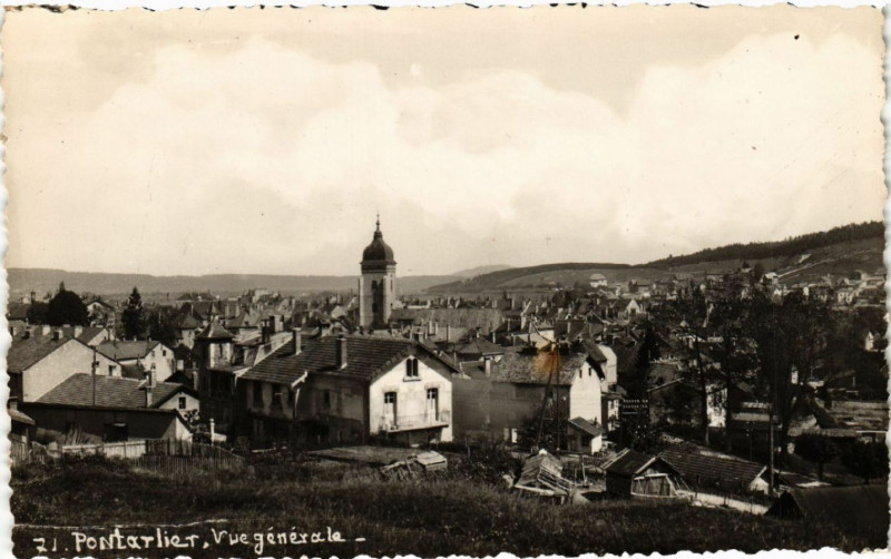 Carte postale ancienne Pontarlier - Vue générale à Pontarlier