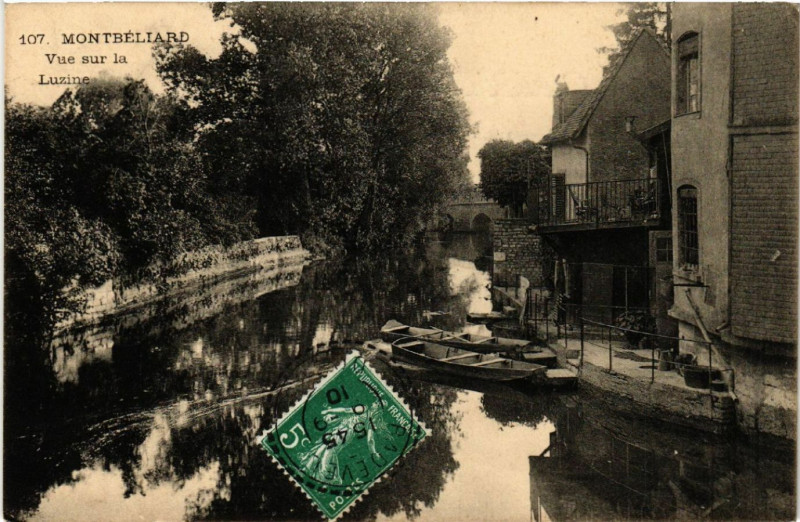 Carte postale ancienne Montbeliard - Vue sur la Luzine à Montbéliard