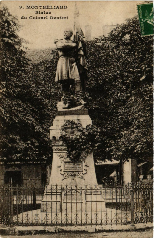 Carte postale ancienne Montbeliard - Statue du Colonel Denfert à Montbéliard