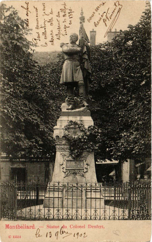 Carte postale ancienne Montbeliard - Statue du Colonel Denfert à Montbéliard