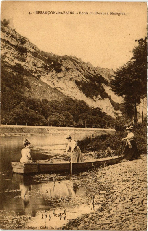 Carte postale ancienne Besancon-les-Bains - Bords du Doubs a Mazagran à Doubs