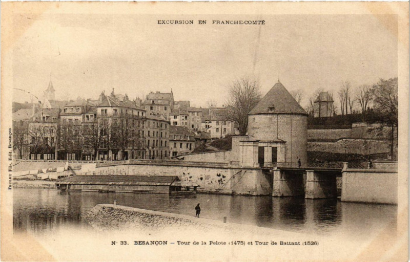 Carte postale ancienne Besancon - Tour de la Pelote et Tour de Battant à Besançon