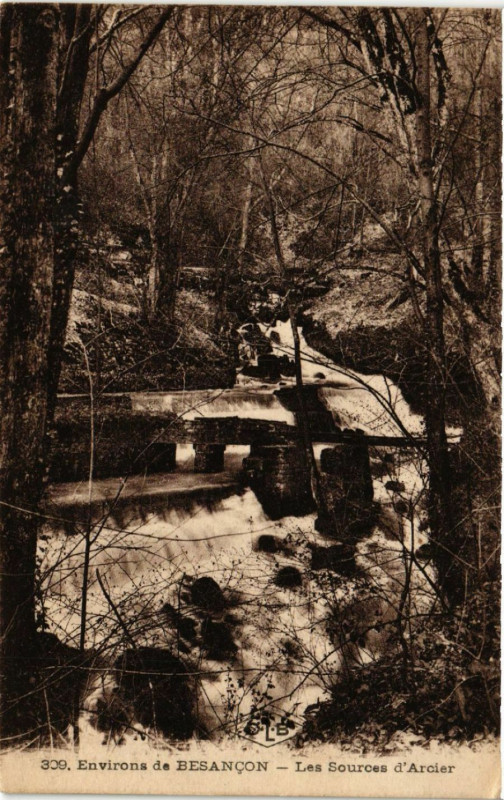 Carte postale ancienne Besancon - Environs - Les Sources d'Arcier à Besançon
