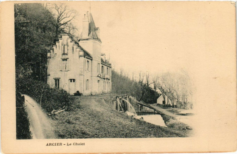 Carte postale ancienne Arcier - Le Chalet