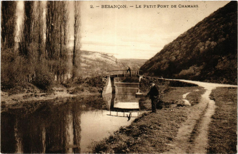 Carte postale ancienne Besancon - Le Petit Pont de Chamars à Besançon