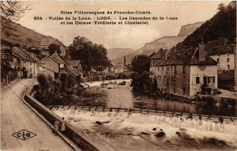 Carte postale ancienne Vallée de la Loue - Lods - Les Cascades de la Loue à Lods