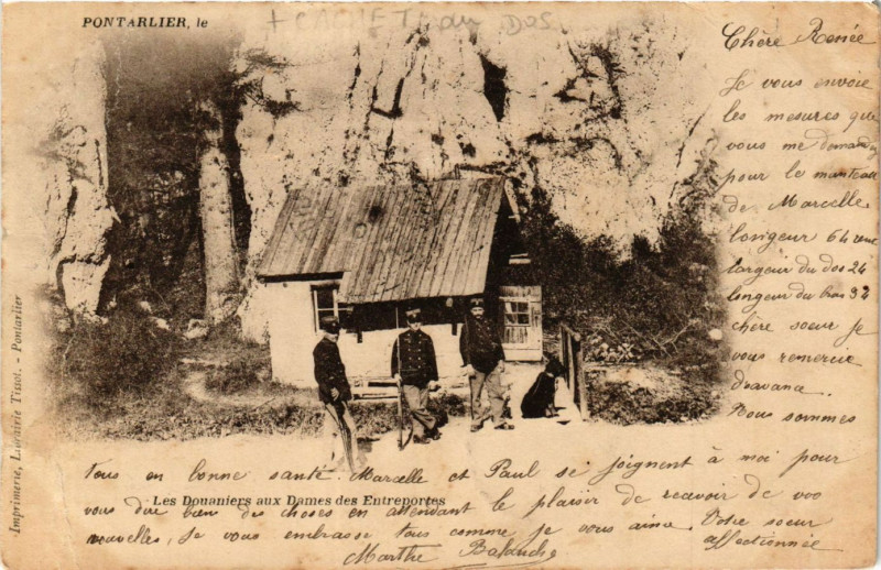 Carte postale ancienne Pontarlier - Les Douannes aux Dames des Entrenortes à Pontarlier