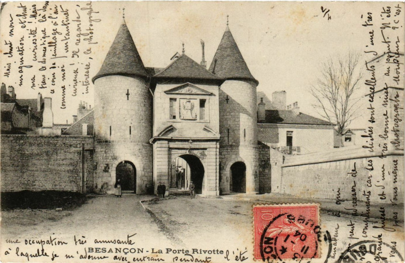 Carte postale ancienne Besancon - La Porte Rivotte à Besançon