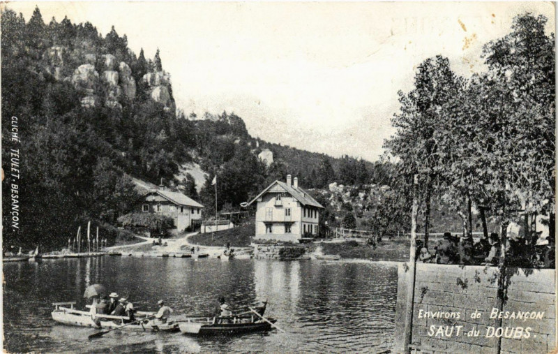 Carte postale ancienne Environs de Besancon - Saut du Doubs à Besançon