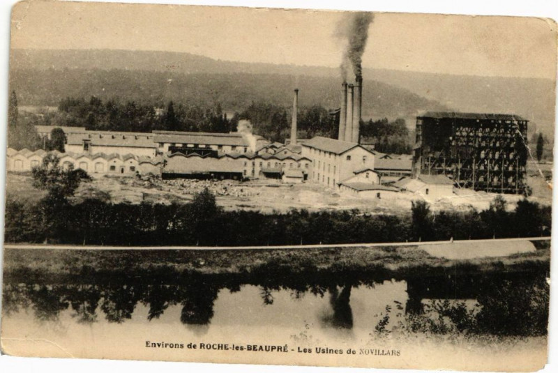 Carte postale ancienne Environs de Roche les-Beaupre - Les Usines de NoVILLARS à Novillars