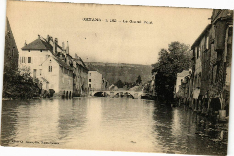 Carte postale ancienne Ornans - Le Grand Pont à Ornans