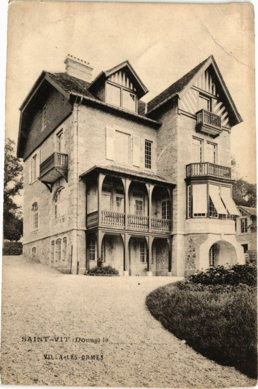 Carte postale ancienne Saint-Vit - Villa Les Ormes à Saint-Vit