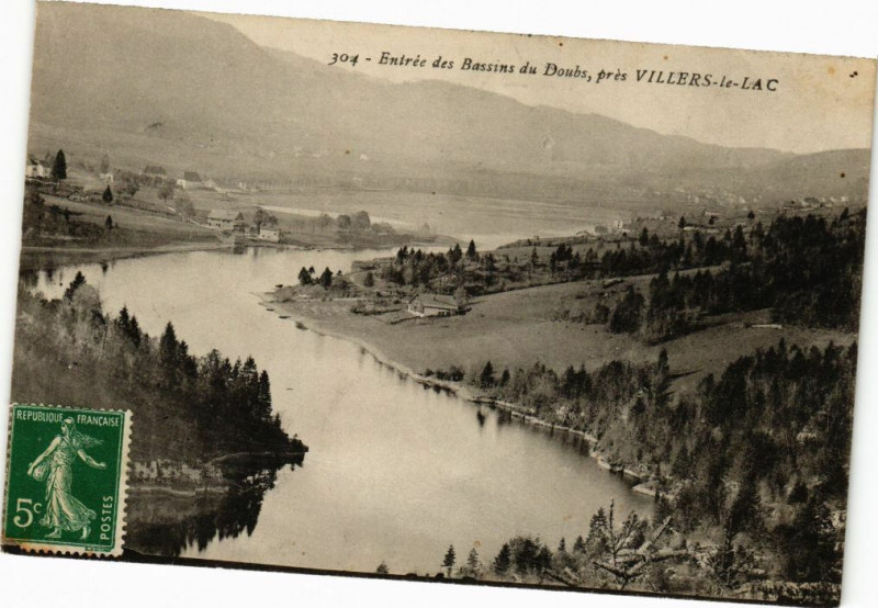 Carte postale ancienne Entrée des Bassins du Doubs pres Villers-le-Lac à Doubs