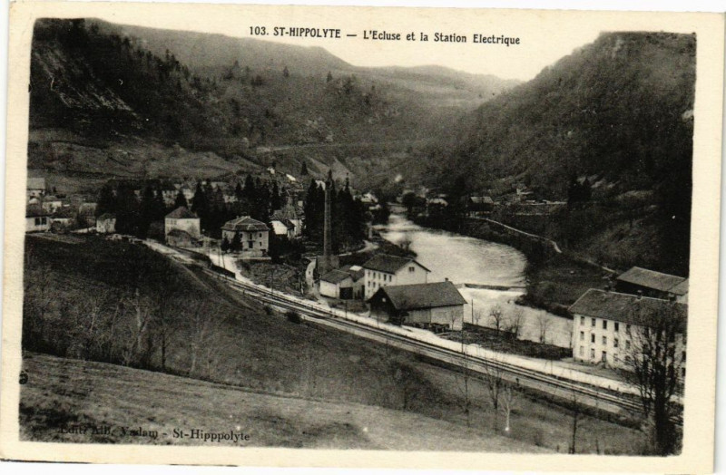 Carte postale ancienne Saint-Hippolyte - L'Ecluse et la Station Electrique à Saint-Hippolyte