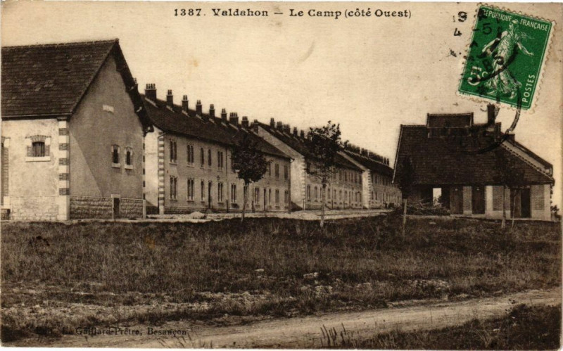 Carte postale ancienne Valdahon - Le Camp (coté Ouest) à Valdahon