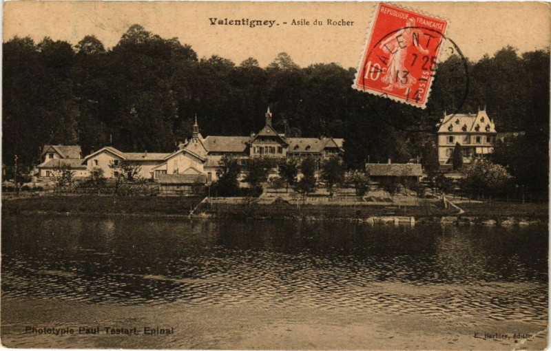 Carte postale ancienne Valentigney - Asile du Rocher à Valentigney