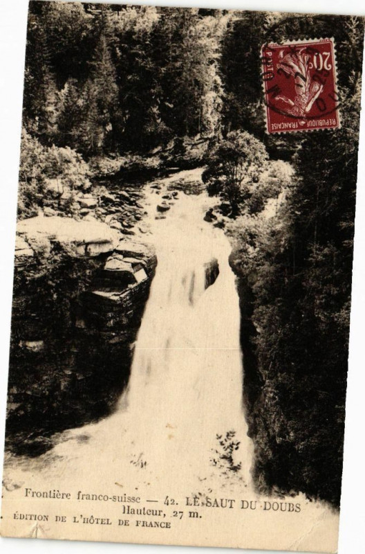 Carte postale ancienne Le Saut du Doubs (hauteur 27 m) à Doubs