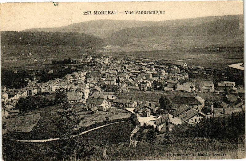 Carte postale ancienne Morteau - Vue Panoramique à Morteau