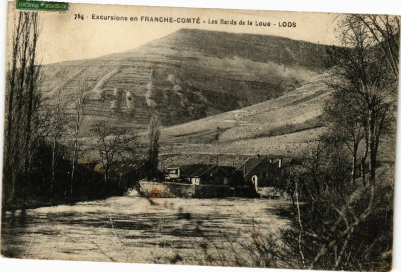 Carte postale ancienne Excursions en Franche-Comté - Les Bords de la Loue - Lods à Lods