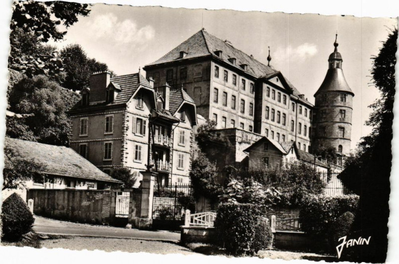 Carte postale ancienne Montbeliard - Le Chateau à Montbéliard