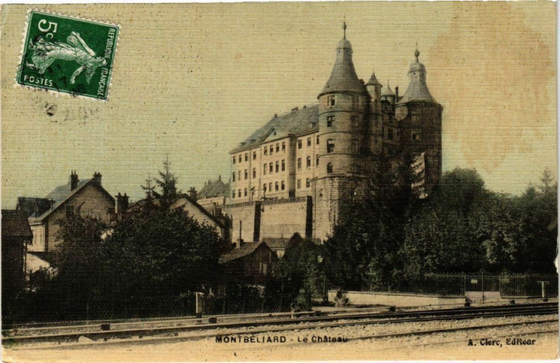 Carte postale ancienne Montbeliard - Le Chateau à Montbéliard