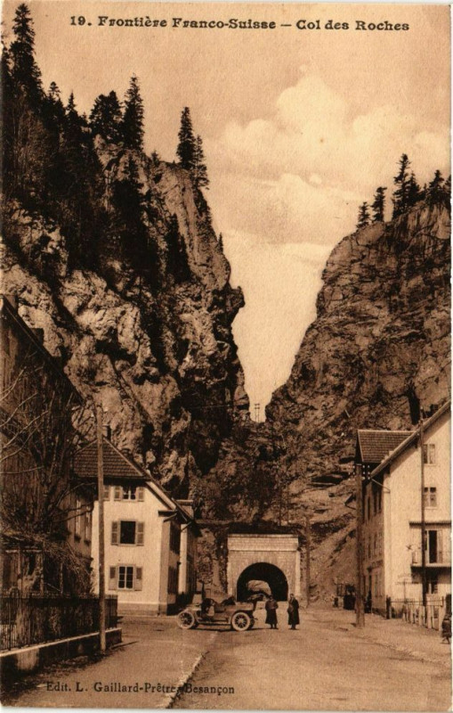 Carte postale ancienne Frontiere Franco-Suisse - Col des Roches
