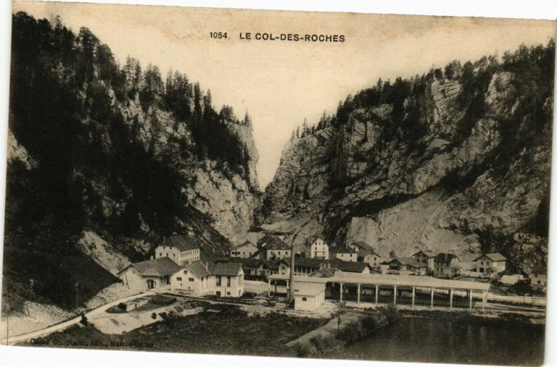Carte postale ancienne Le Col-des-Roches