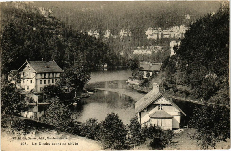 Carte postale ancienne Le Doubs avant sa chute à Doubs