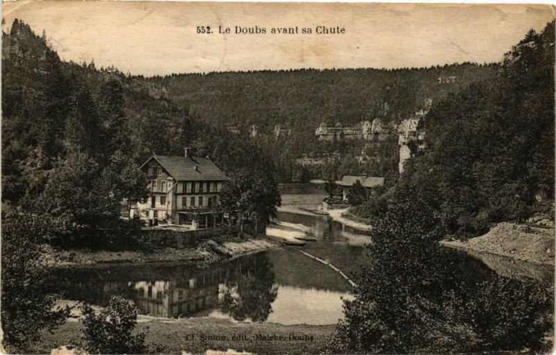 Carte postale ancienne Le Doubs avant sa Chute à Doubs