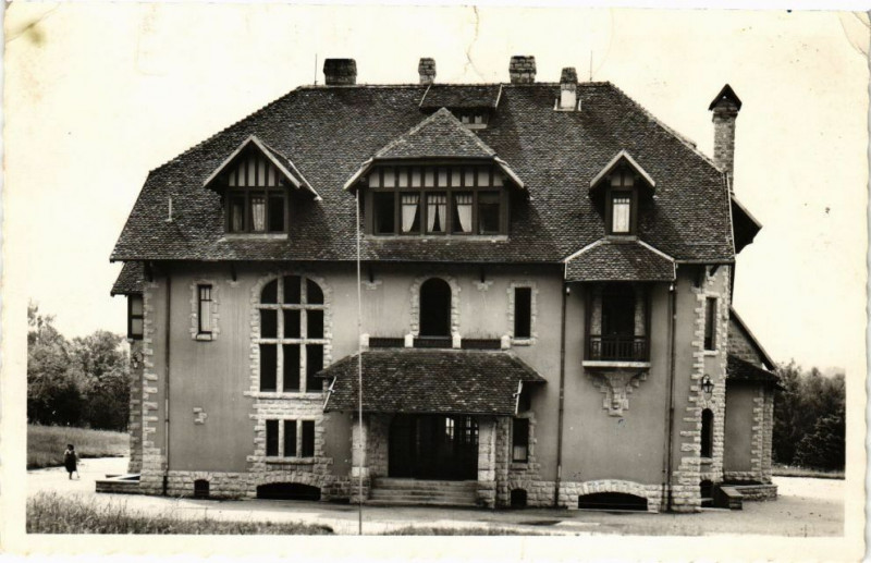 Carte postale ancienne Maison d'Enfants de Bavans - L'entrée principale à Bavans