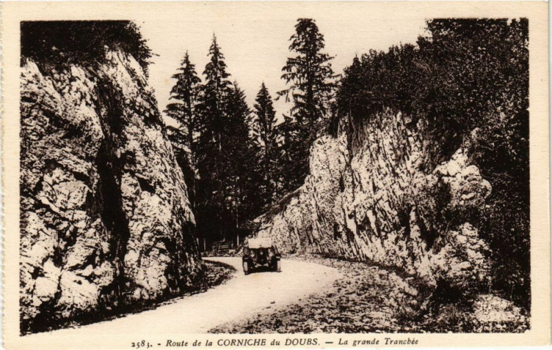 Carte postale ancienne Route de la Corniche du Doubs - La grande Tranchée à Doubs