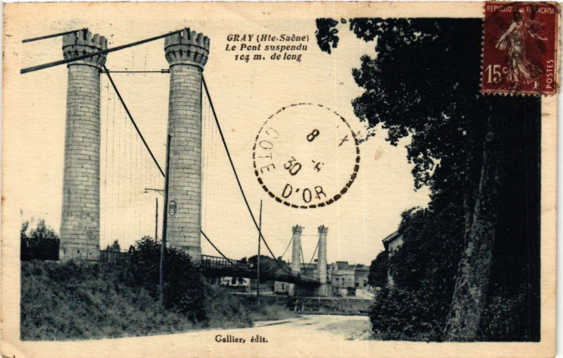 Carte postale ancienne Gray - Le Pont Suspendu à Gray