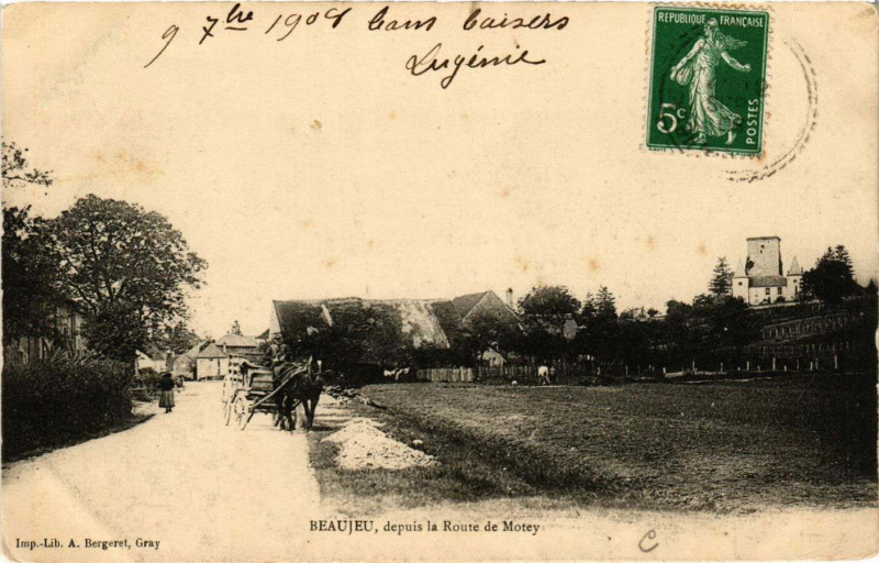Carte postale ancienne Beaujeu - Depuis la Route de Motey