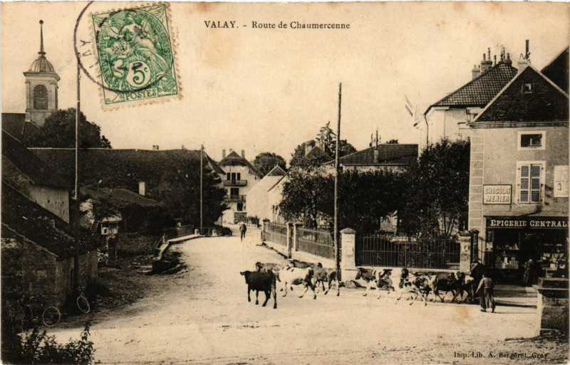 Carte postale ancienne Valay - Route de Chaumercenne à Valay