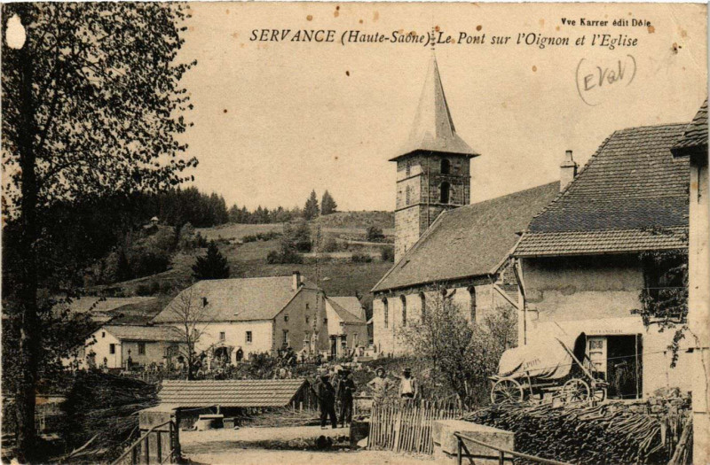 Carte postale ancienne Servance - Le Pont sur l'Oignon et Eglise