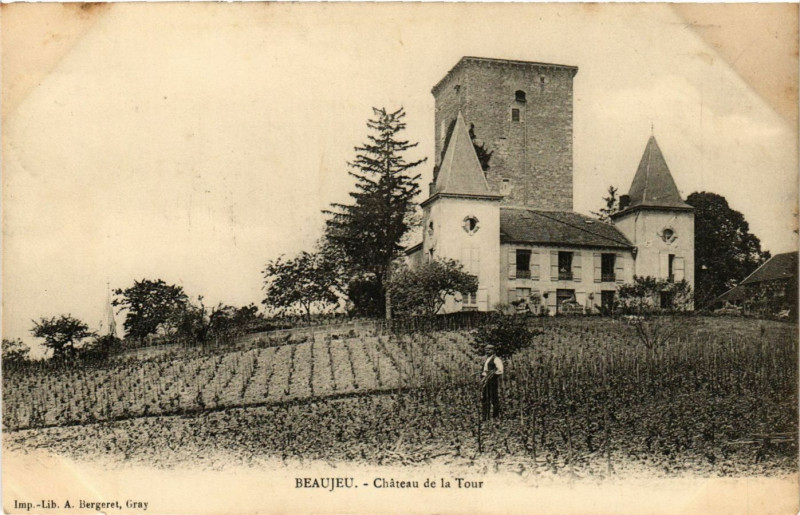 Carte postale ancienne Beaujeu - Chateau de la Tour