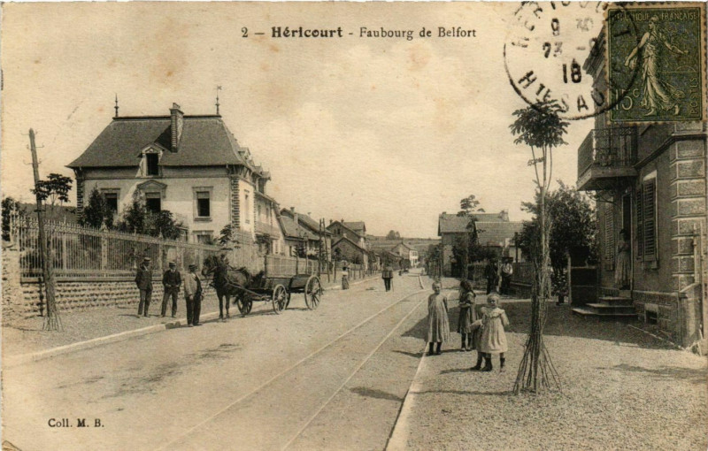 Carte postale ancienne Hericourt Faubourg de Belfort à Héricourt