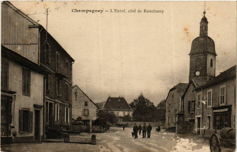 Carte postale ancienne Champagney - L'Entre cote du Ronchamp à Champagney