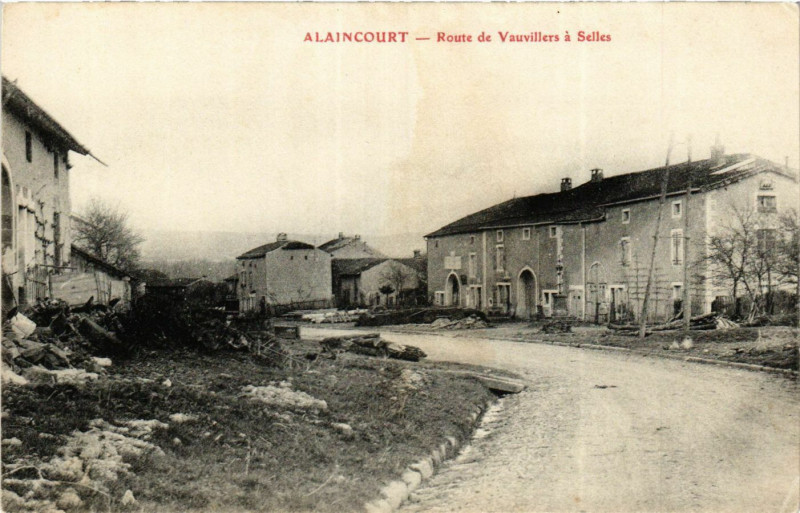 Carte postale ancienne Alaincourt - Route de Vauvillers a Selles à Alaincourt